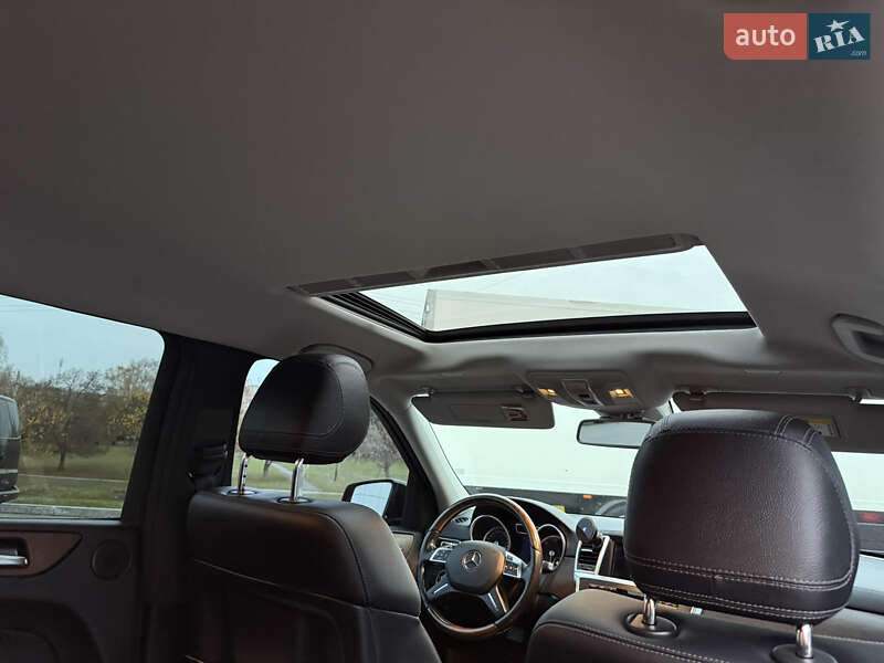 Позашляховик / Кросовер Mercedes-Benz GL-Class 2015 в Кременчуці фото 18 Позашляховик / Кросовер Mercedes-Benz GL-Class 2015 в Кременчуці