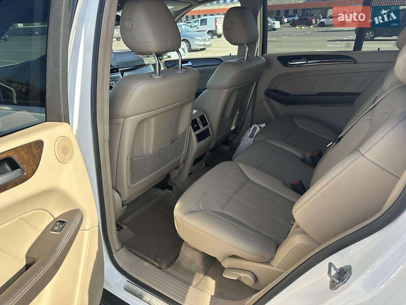 Внедорожник / Кроссовер Mercedes-Benz GL-Class 2015 в Кривом Роге