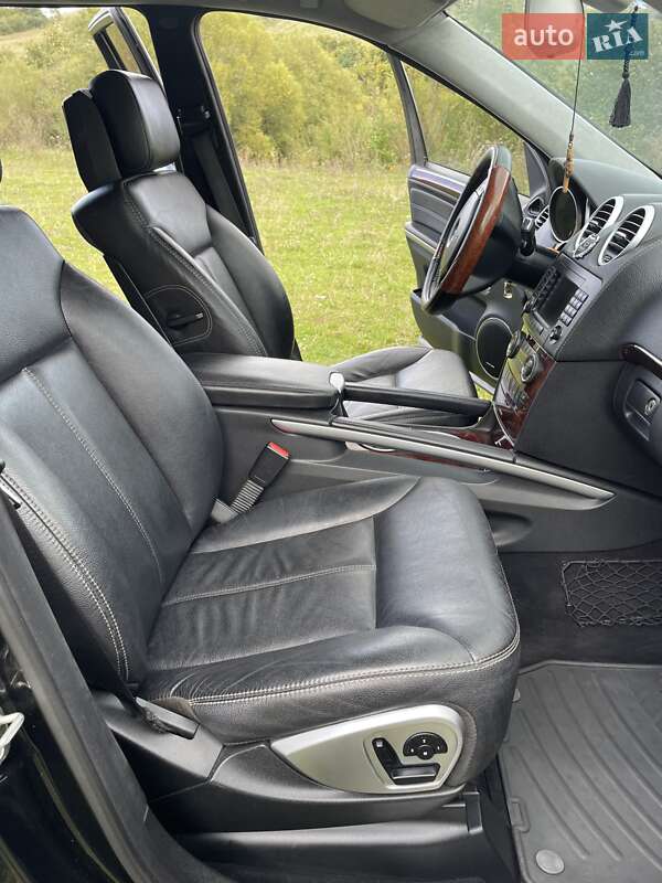 Позашляховик / Кросовер Mercedes-Benz GL-Class 2007 в Сваляві