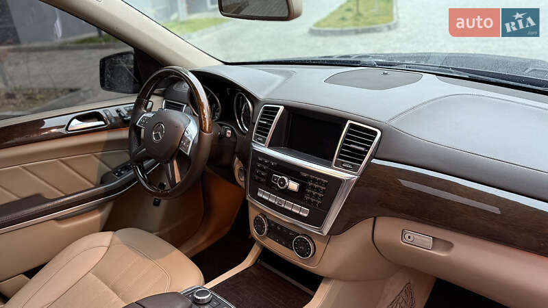 Внедорожник / Кроссовер Mercedes-Benz GL-Class 2012 в Ивано-Франковске фото 50 Внедорожник / Кроссовер Mercedes-Benz GL-Class 2012 в Ивано-Франковске