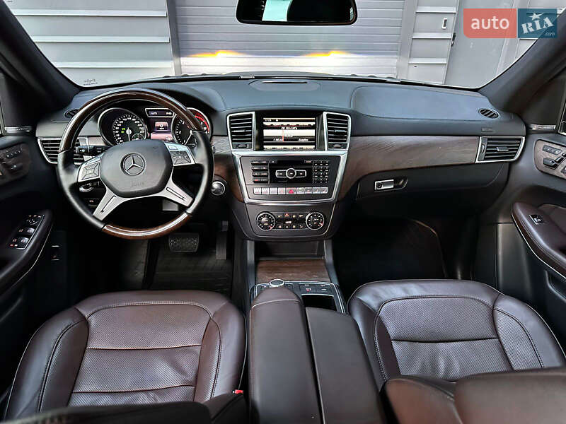 Позашляховик / Кросовер Mercedes-Benz GL-Class 2013 в Луцьку фото 28 Позашляховик / Кросовер Mercedes-Benz GL-Class 2013 в Луцьку