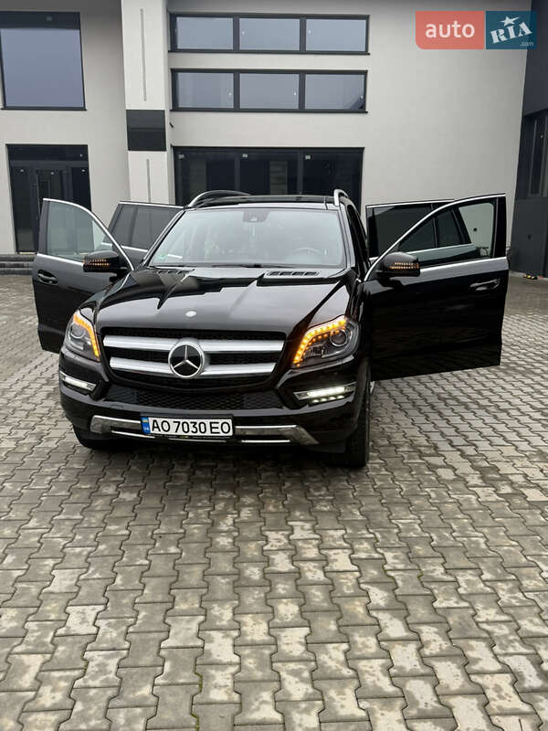 Позашляховик / Кросовер Mercedes-Benz GL-Class 2014 в Іршаві фото 21 Позашляховик / Кросовер Mercedes-Benz GL-Class 2014 в Іршаві