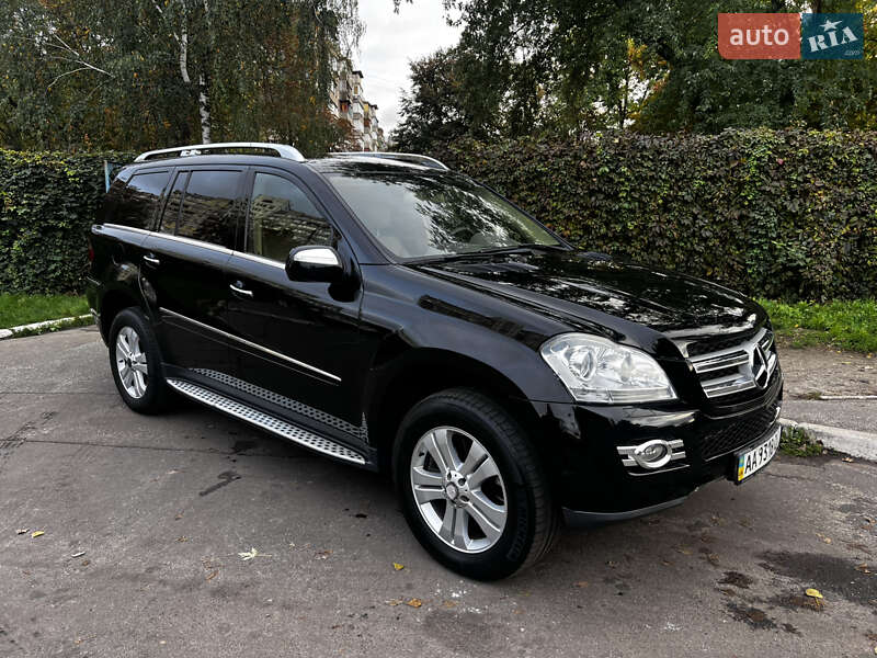 Mercedes-Benz GL-Class 2009 Mercedes-Benz GL-Class 2009
