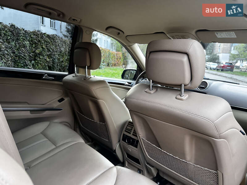 Внедорожник / Кроссовер Mercedes-Benz GL-Class 2009 в Киеве фото 20 Внедорожник / Кроссовер Mercedes-Benz GL-Class 2009 в Киеве