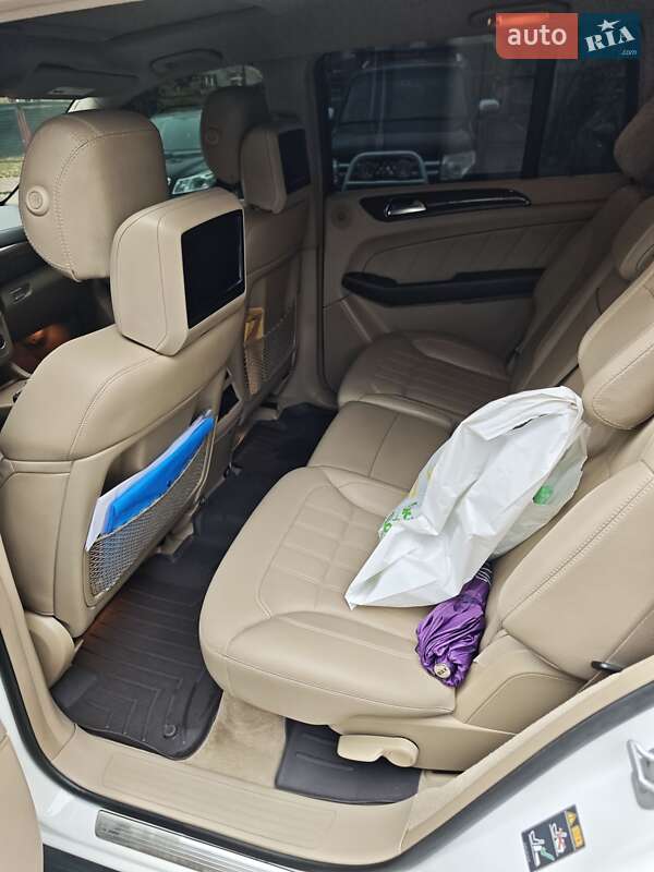 Внедорожник / Кроссовер Mercedes-Benz GL-Class 2014 в Киеве фото 13 Внедорожник / Кроссовер Mercedes-Benz GL-Class 2014 в Киеве
