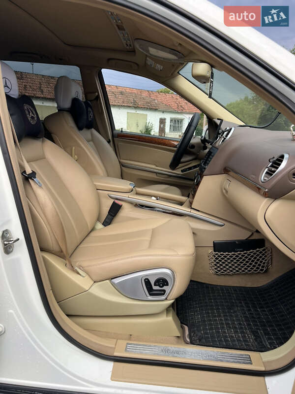 Позашляховик / Кросовер Mercedes-Benz GL-Class 2008 в Коломиї фото 42 Позашляховик / Кросовер Mercedes-Benz GL-Class 2008 в Коломиї