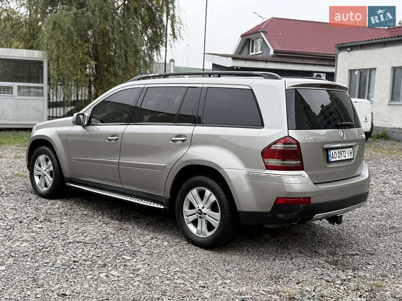Внедорожник / Кроссовер Mercedes-Benz GL-Class 2006 в Ужгороде фото 3 Внедорожник / Кроссовер Mercedes-Benz GL-Class 2006 в Ужгороде