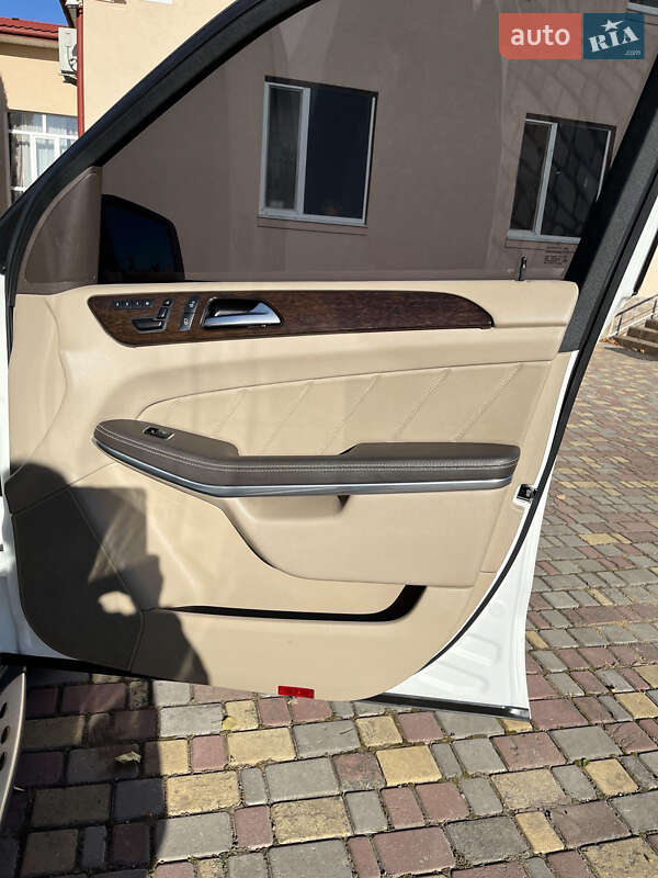 Внедорожник / Кроссовер Mercedes-Benz GL-Class 2014 в Каменец-Подольском фото 16 Внедорожник / Кроссовер Mercedes-Benz GL-Class 2014 в Каменец-Подольском