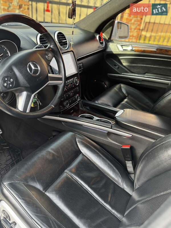 Позашляховик / Кросовер Mercedes-Benz GL-Class 2011 в Снятині