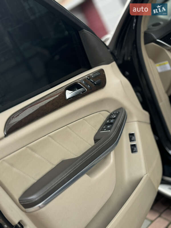 Позашляховик / Кросовер Mercedes-Benz GL-Class 2013 в Івано-Франківську фото 13 Позашляховик / Кросовер Mercedes-Benz GL-Class 2013 в Івано-Франківську