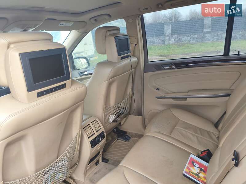 Позашляховик / Кросовер Mercedes-Benz GL-Class 2007 в Рівному фото 10 Позашляховик / Кросовер Mercedes-Benz GL-Class 2007 в Рівному