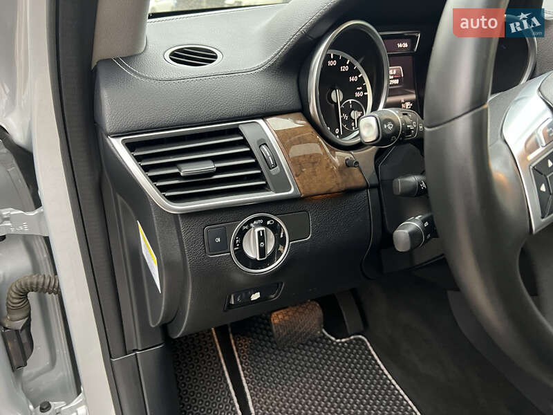 Позашляховик / Кросовер Mercedes-Benz GL-Class 2013 в Рівному