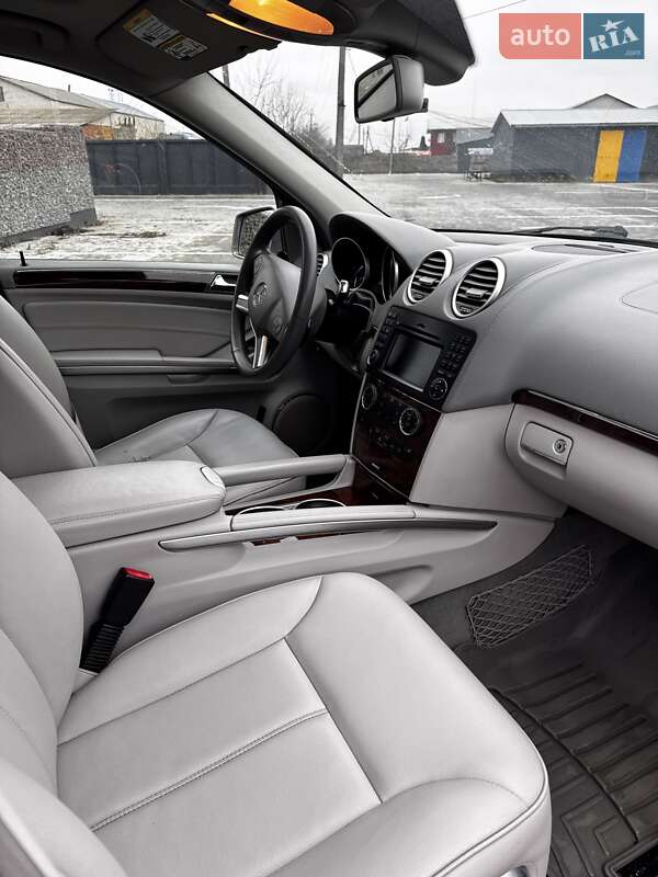 Позашляховик / Кросовер Mercedes-Benz GL-Class 2012 в Житомирі фото 16 Позашляховик / Кросовер Mercedes-Benz GL-Class 2012 в Житомирі