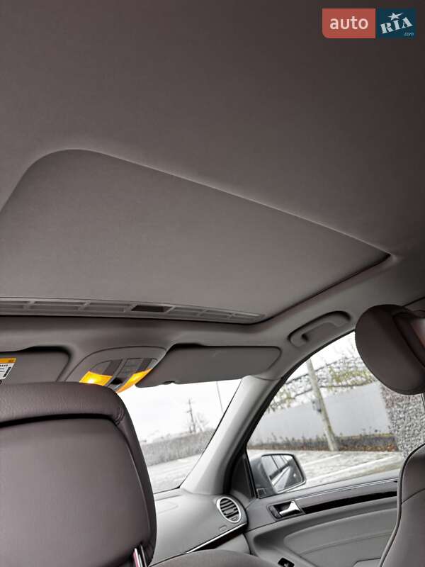 Позашляховик / Кросовер Mercedes-Benz GL-Class 2012 в Житомирі фото 33 Позашляховик / Кросовер Mercedes-Benz GL-Class 2012 в Житомирі