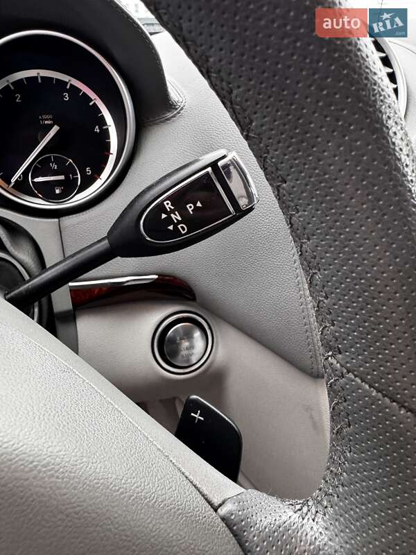 Позашляховик / Кросовер Mercedes-Benz GL-Class 2012 в Житомирі фото 38 Позашляховик / Кросовер Mercedes-Benz GL-Class 2012 в Житомирі