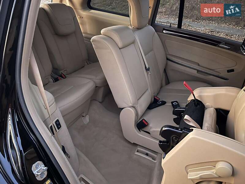 Внедорожник / Кроссовер Mercedes-Benz GL-Class 2012 в Тернополе фото 20 Внедорожник / Кроссовер Mercedes-Benz GL-Class 2012 в Тернополе