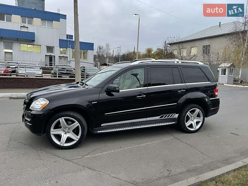 Внедорожник / Кроссовер Mercedes-Benz GL-Class 2012 в Тернополе фото 30 Внедорожник / Кроссовер Mercedes-Benz GL-Class 2012 в Тернополе