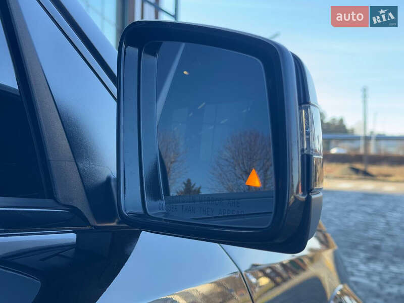 Позашляховик / Кросовер Mercedes-Benz GL-Class 2015 в Києві