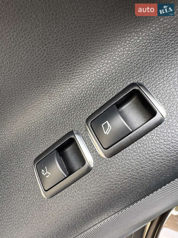 Позашляховик / Кросовер Mercedes-Benz GL-Class 2013 в Дніпрі