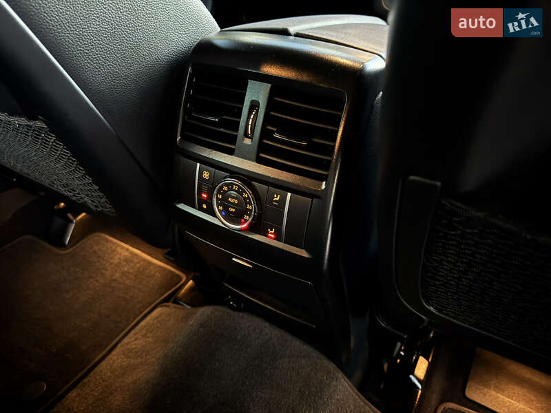 Внедорожник / Кроссовер Mercedes-Benz GL-Class 2013 в Виноградове фото 50 Внедорожник / Кроссовер Mercedes-Benz GL-Class 2013 в Виноградове