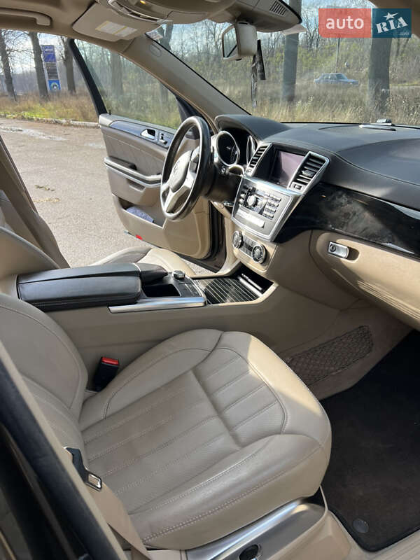 Внедорожник / Кроссовер Mercedes-Benz GL-Class 2013 в Черновцах