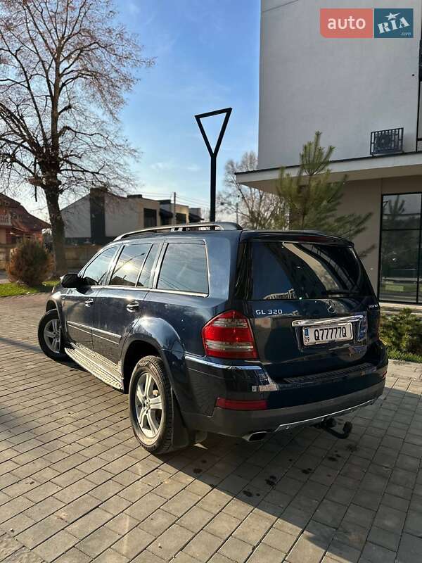 Внедорожник / Кроссовер Mercedes-Benz GL-Class 2008 в Ивано-Франковске фото 7 Внедорожник / Кроссовер Mercedes-Benz GL-Class 2008 в Ивано-Франковске