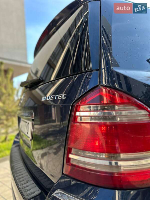 Внедорожник / Кроссовер Mercedes-Benz GL-Class 2008 в Ивано-Франковске фото 10 Внедорожник / Кроссовер Mercedes-Benz GL-Class 2008 в Ивано-Франковске