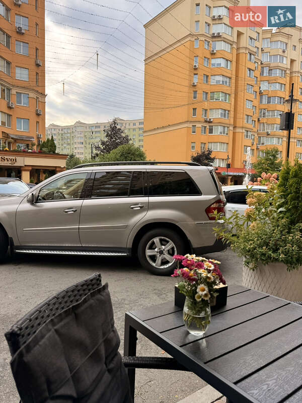 Внедорожник / Кроссовер Mercedes-Benz GL-Class 2008 в Киеве