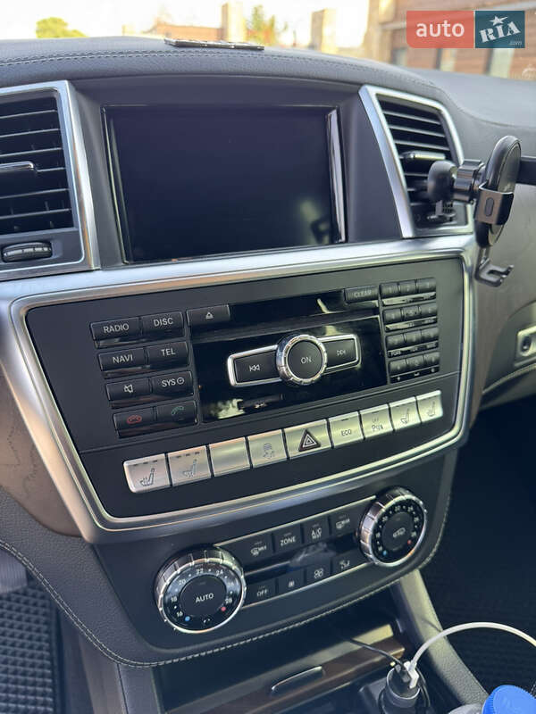 Внедорожник / Кроссовер Mercedes-Benz GL-Class 2015 в Днепре