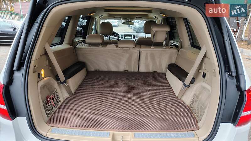 Позашляховик / Кросовер Mercedes-Benz GL-Class 2014 в Києві