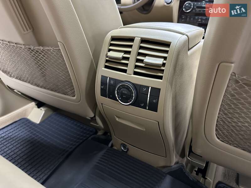 Внедорожник / Кроссовер Mercedes-Benz GL-Class 2010 в Харькове