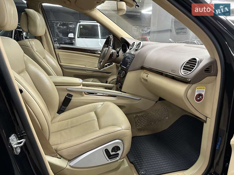 Внедорожник / Кроссовер Mercedes-Benz GL-Class 2010 в Харькове