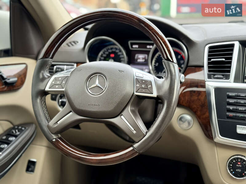 Позашляховик / Кросовер Mercedes-Benz GL-Class 2013 в Вінниці фото 42 Позашляховик / Кросовер Mercedes-Benz GL-Class 2013 в Вінниці