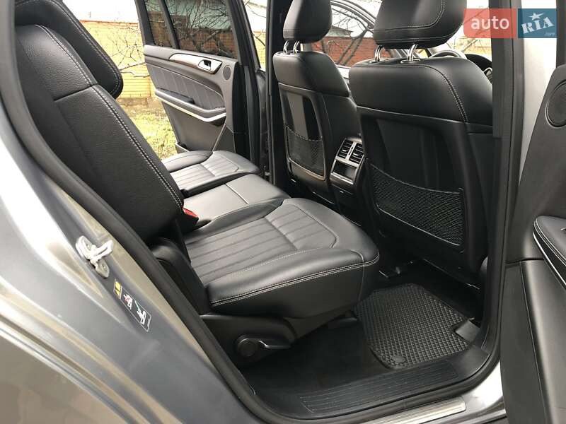 Позашляховик / Кросовер Mercedes-Benz GL-Class 2014 в Кривому Розі фото 30 Позашляховик / Кросовер Mercedes-Benz GL-Class 2014 в Кривому Розі