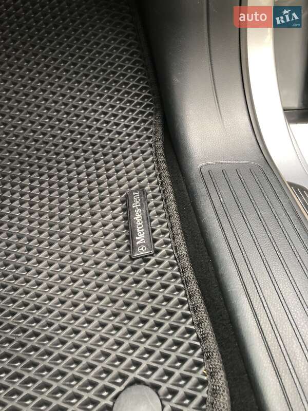 Позашляховик / Кросовер Mercedes-Benz GL-Class 2014 в Кривому Розі фото 41 Позашляховик / Кросовер Mercedes-Benz GL-Class 2014 в Кривому Розі