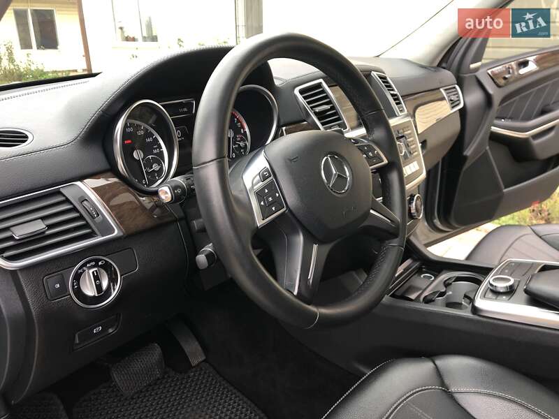 Позашляховик / Кросовер Mercedes-Benz GL-Class 2014 в Кривому Розі фото 46 Позашляховик / Кросовер Mercedes-Benz GL-Class 2014 в Кривому Розі