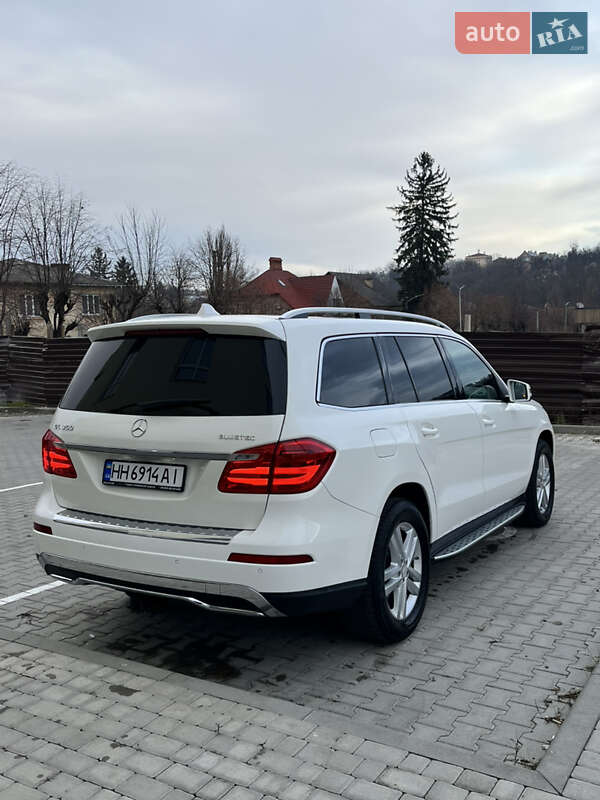 Внедорожник / Кроссовер Mercedes-Benz GL-Class 2014 в Черновцах фото 16 Внедорожник / Кроссовер Mercedes-Benz GL-Class 2014 в Черновцах