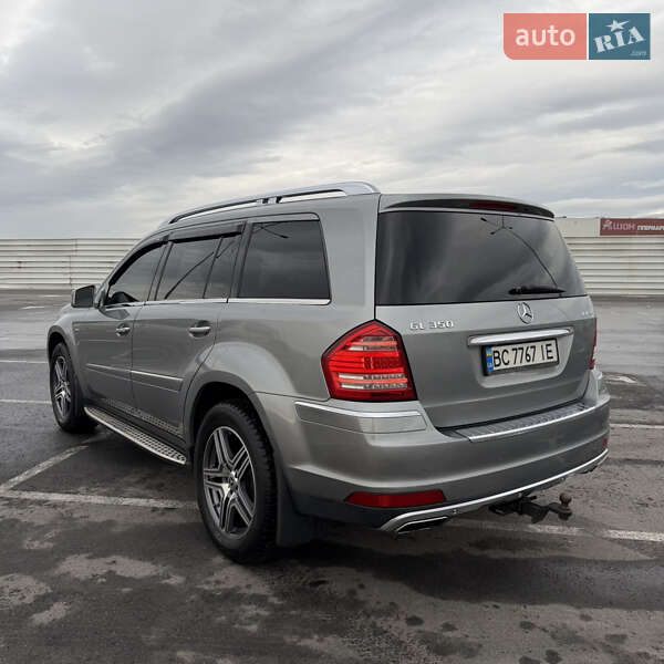 Позашляховик / Кросовер Mercedes-Benz GL-Class 2011 в Львові