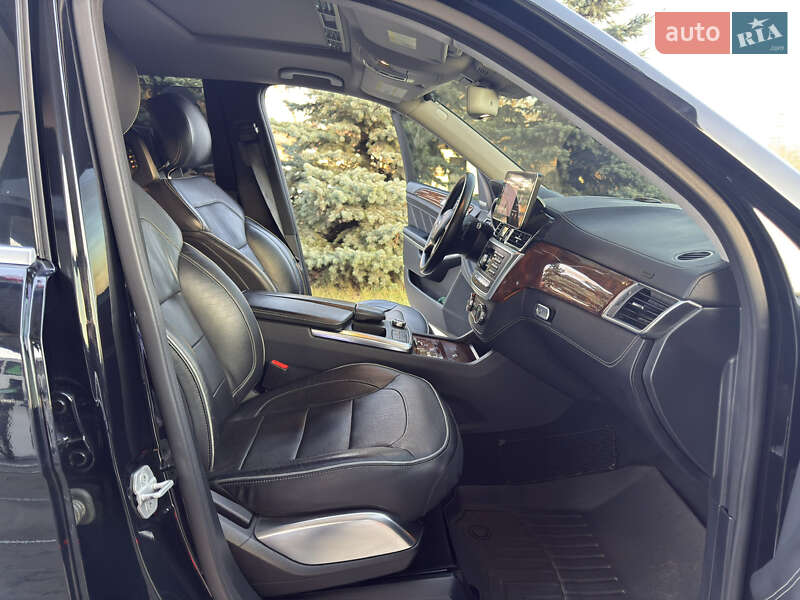 Позашляховик / Кросовер Mercedes-Benz GL-Class 2012 в Дніпрі фото 8 Позашляховик / Кросовер Mercedes-Benz GL-Class 2012 в Дніпрі