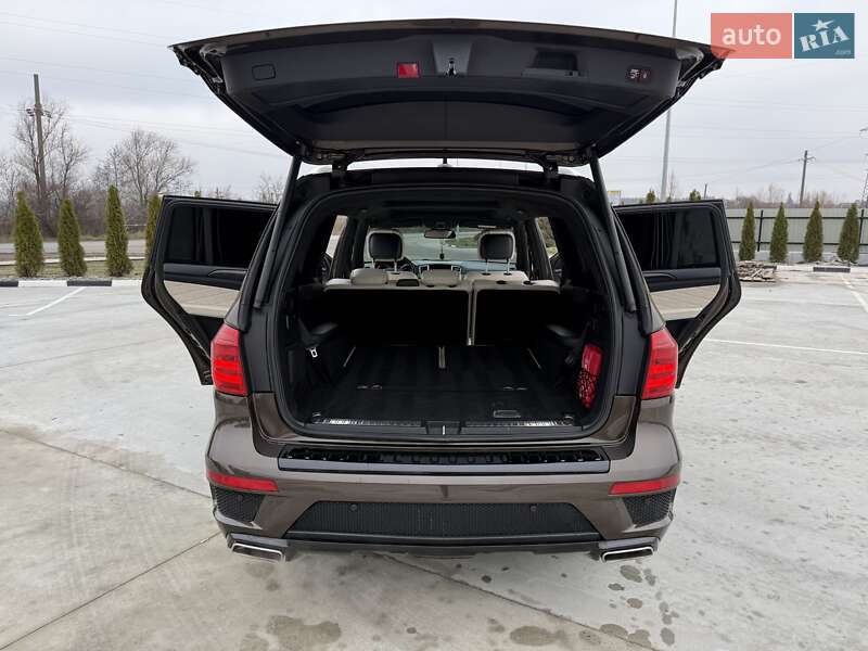 Позашляховик / Кросовер Mercedes-Benz GL-Class 2013 в Звягелі фото 10 Позашляховик / Кросовер Mercedes-Benz GL-Class 2013 в Звягелі