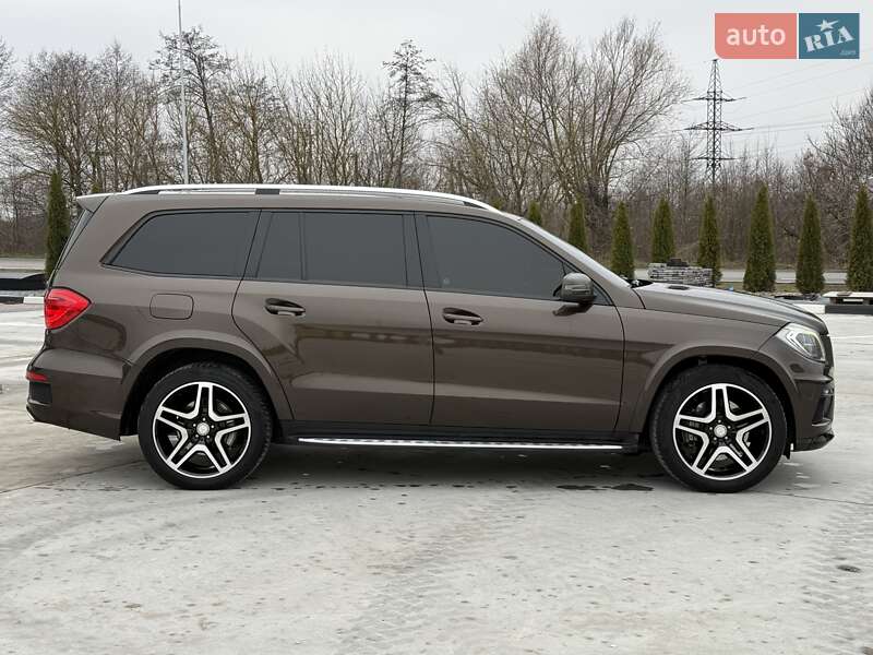 Позашляховик / Кросовер Mercedes-Benz GL-Class 2013 в Звягелі фото 31 Позашляховик / Кросовер Mercedes-Benz GL-Class 2013 в Звягелі
