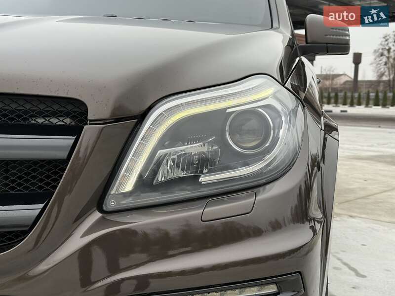 Позашляховик / Кросовер Mercedes-Benz GL-Class 2013 в Звягелі фото 37 Позашляховик / Кросовер Mercedes-Benz GL-Class 2013 в Звягелі