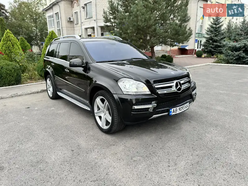 Mercedes-Benz GL-Class