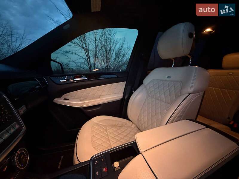 Позашляховик / Кросовер Mercedes-Benz GL-Class 2013 в Кривому Розі