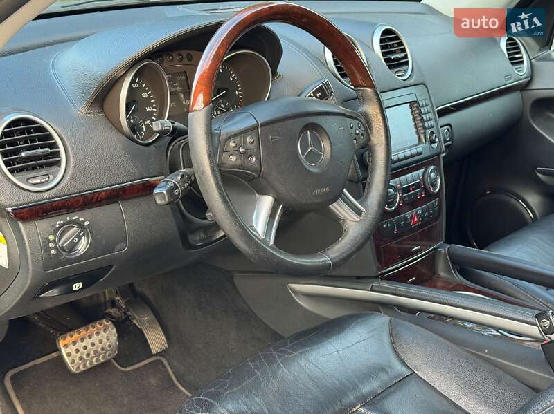 Внедорожник / Кроссовер Mercedes-Benz GL-Class 2008 в Киеве фото 30 Внедорожник / Кроссовер Mercedes-Benz GL-Class 2008 в Киеве