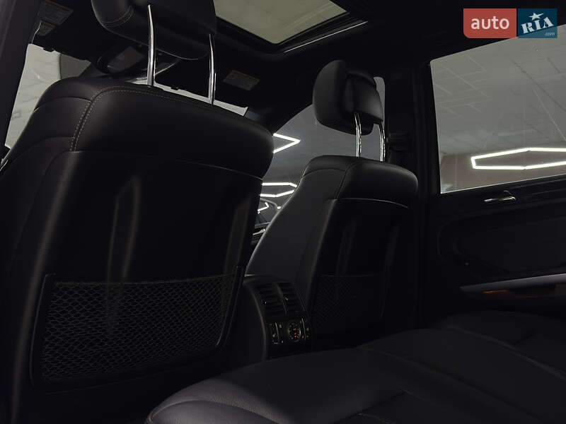 Внедорожник / Кроссовер Mercedes-Benz GL-Class 2011 в Николаеве