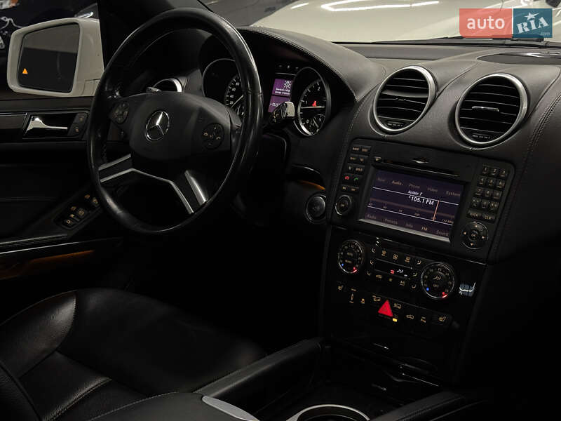 Внедорожник / Кроссовер Mercedes-Benz GL-Class 2011 в Николаеве