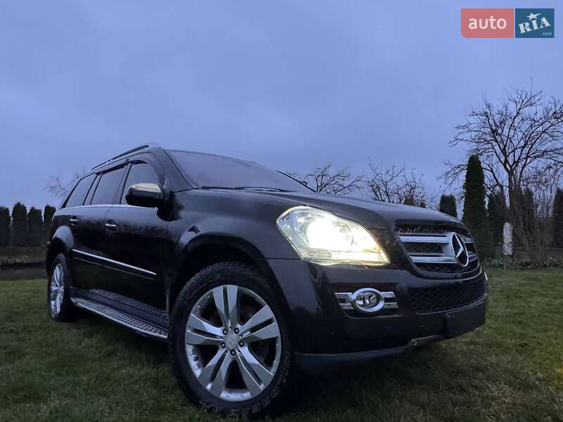 Внедорожник / Кроссовер Mercedes-Benz GL-Class 2009 в Дубно