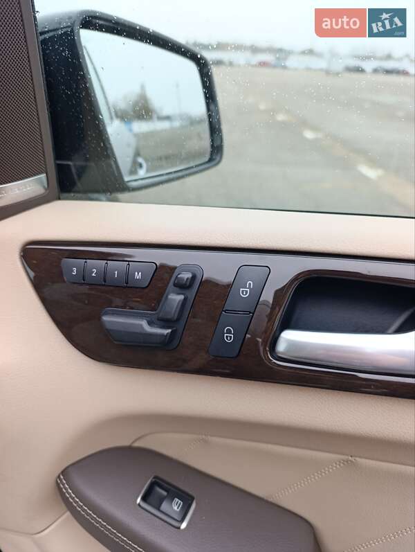 Позашляховик / Кросовер Mercedes-Benz GL-Class 2014 в Києві