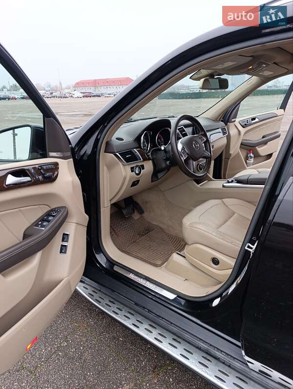 Позашляховик / Кросовер Mercedes-Benz GL-Class 2014 в Києві